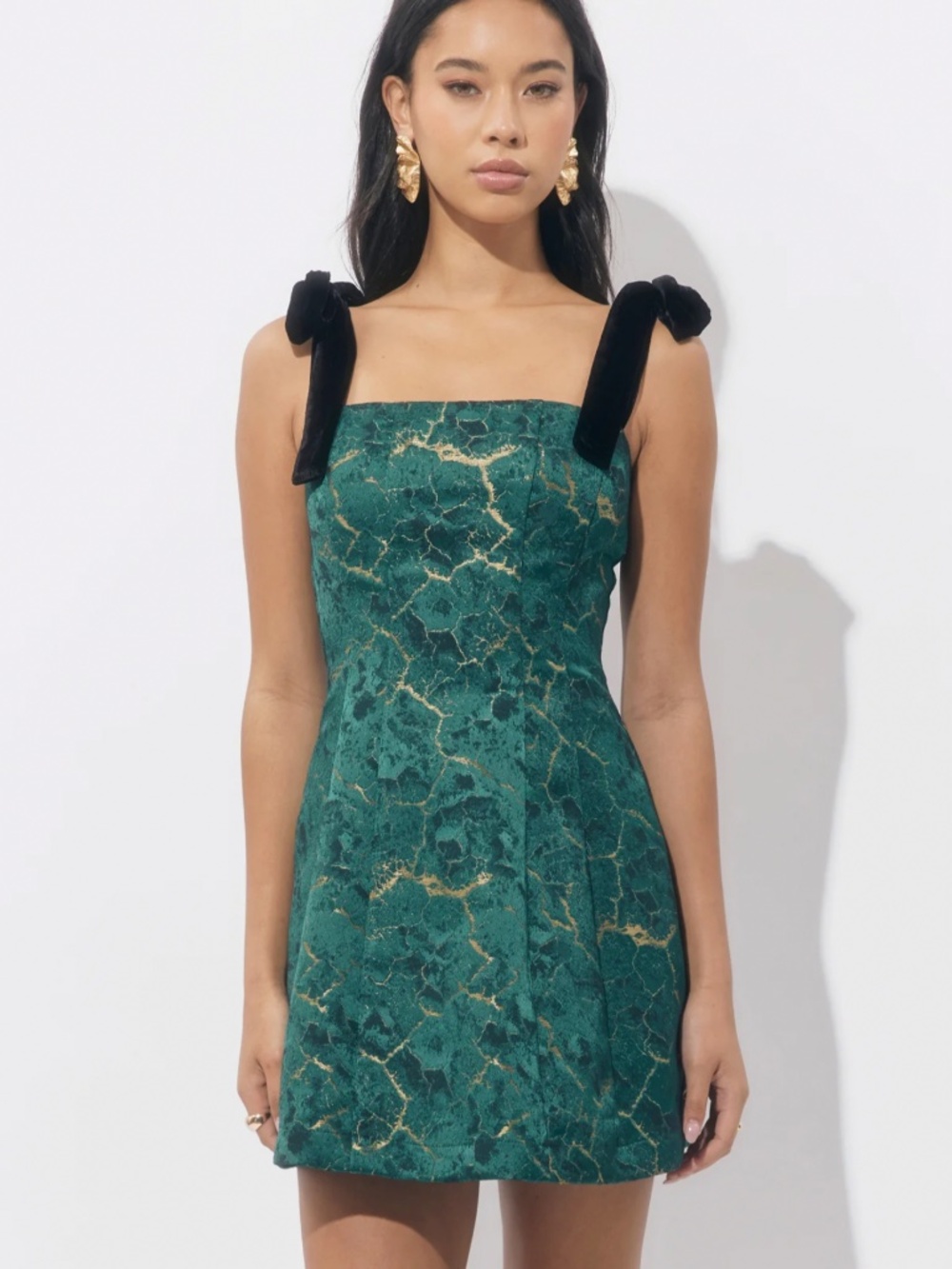 Adelyn Rae Hannah Emerald Green Occasion Mini Dress Sz L Velvet Shoulder Tie NWT